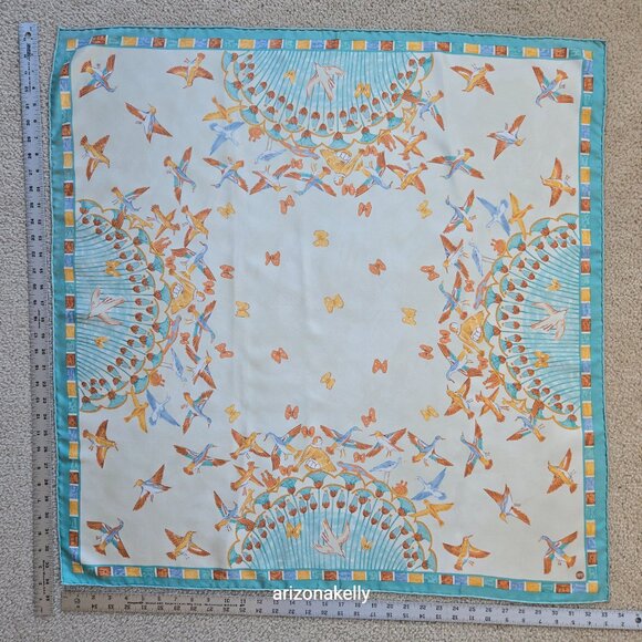 Silk Scarf Hand-Rolled Birds Réunion des Musées Nationaux France - Picture 7 of 13